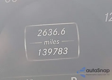 2012 Mercedes-Benz E 350 4Matic z USA, uszkodzony, nr VIN WDDHF8JB5CA650527